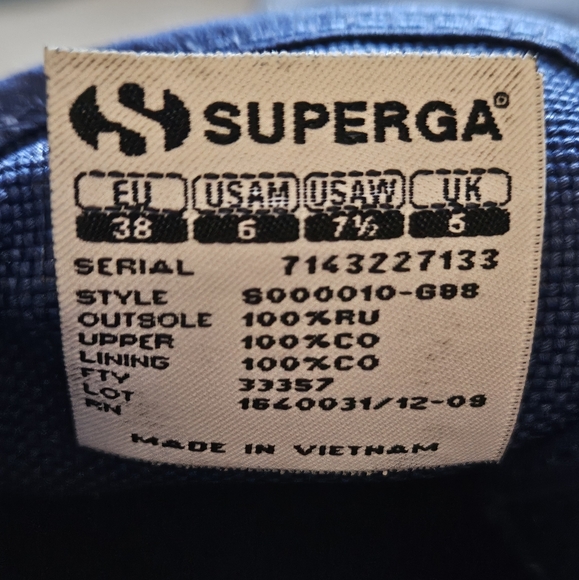 Shoes - Picture 5 of 5